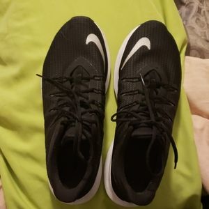 Nike mens running shoes